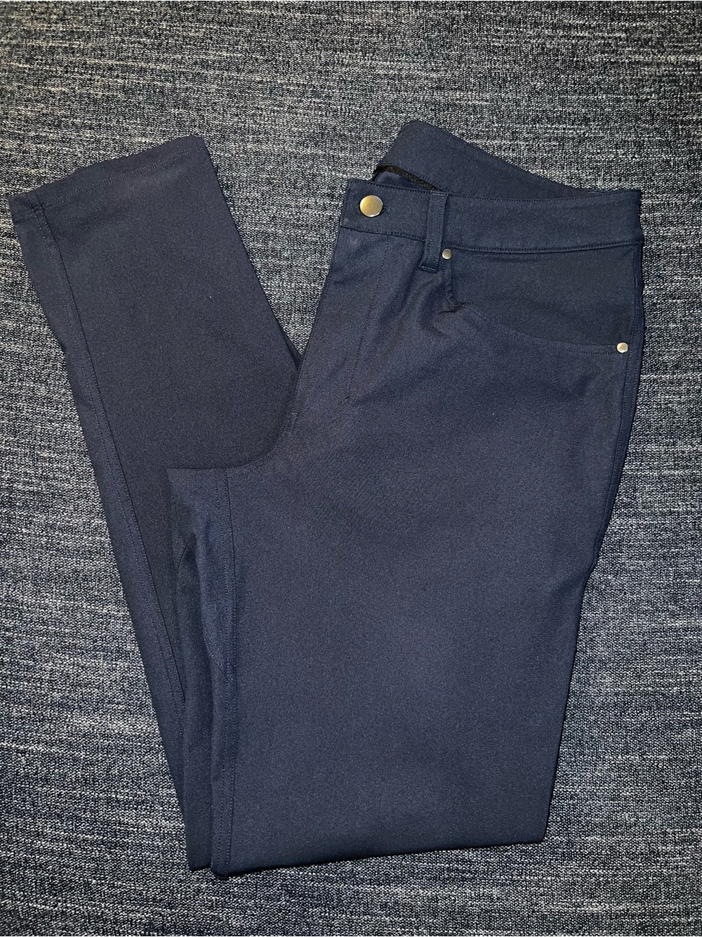 Men’s lululemon Dark Navy Skinny  - Stretch Slim Fit